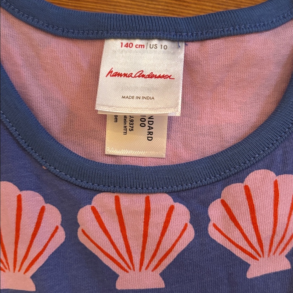 Hanna 140 Shell Dress - Picture 3 of 3